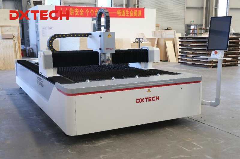 DXTECH 3kW 1530FL steel fiber laser cutting machine in UAE
